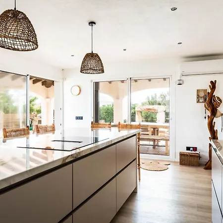 Kistine 5 Bedroom Villa, Βίλα