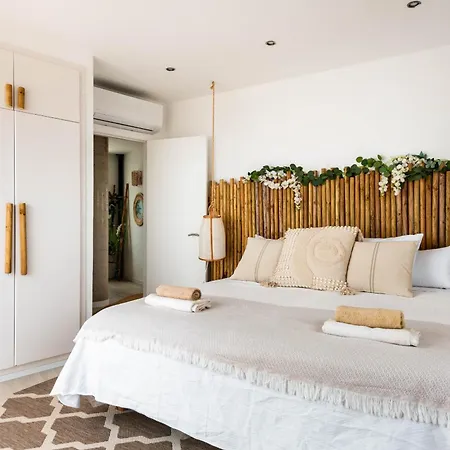 Kistine 5 Bedroom Villa, Βίλα *