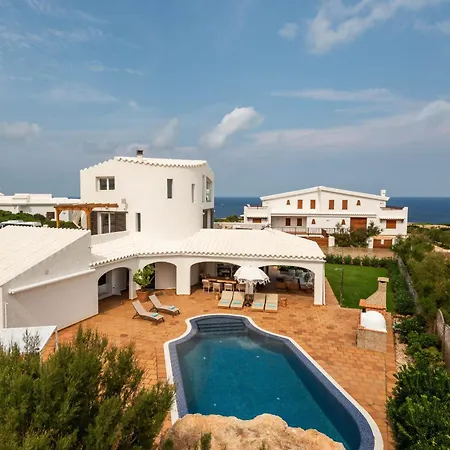 Kistine 5 Bedroom Villa, Βίλα *