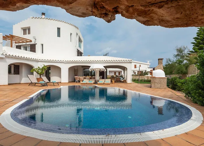 Kistine 5 Bedroom Villa, Willa *